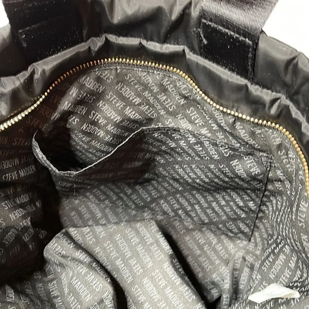 Steve Madden Brue Black Tote Bag.